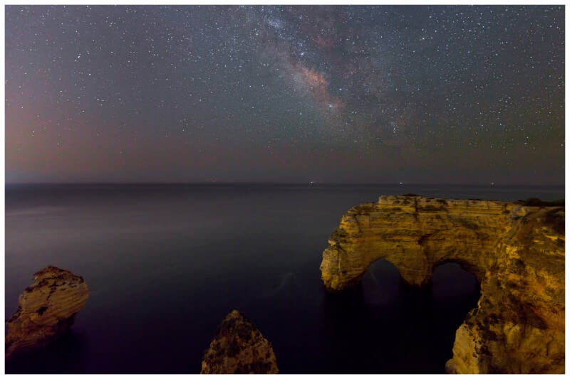 mei-2025-praia-da-marinha-portugal-standard.jpg