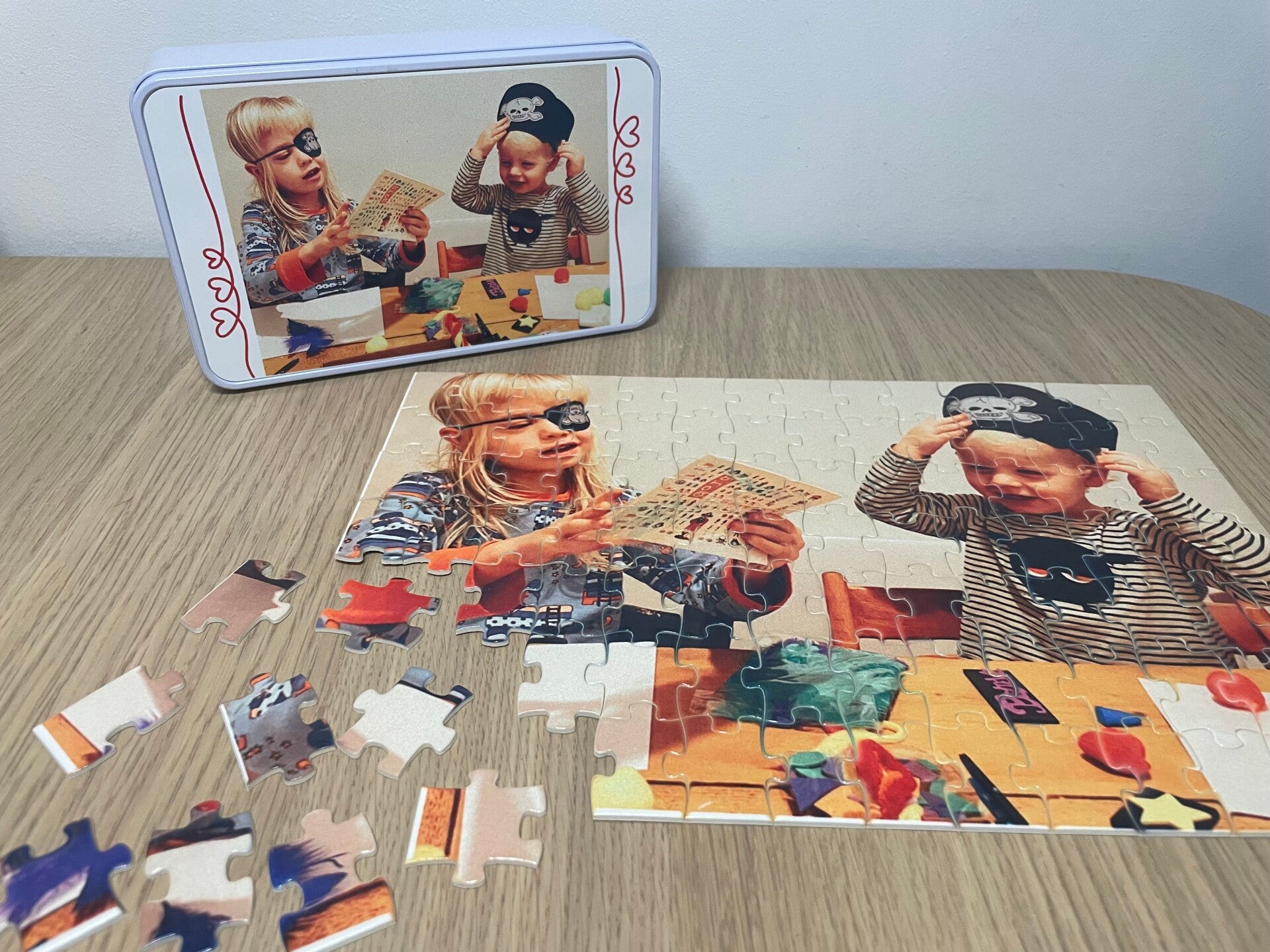 puzzel in blikken doos