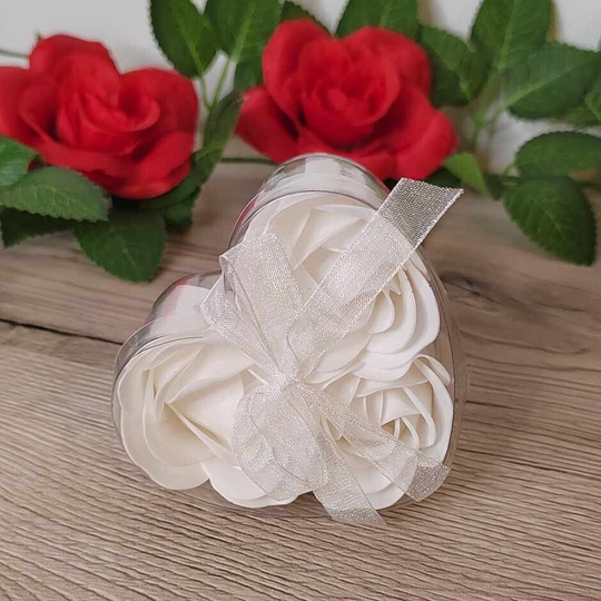 Boite Cœur 3 Roses De Savon : Blanc