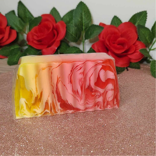 Savon Artisanal À La Coupe : Pomme et Agrumes