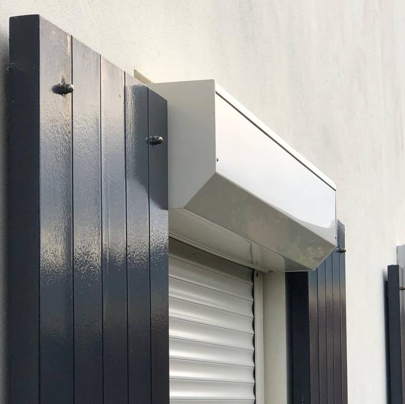 Wil jij jouw rolluiken laten schoonmaken door een specialist en ben je het zat om te kijken naar die vieze binnenkant? Met de schoonmaakdiensten van BergExalto is dat verleden tijd. Geen onnodige inspanning meer en gegarandeerd een resultaat dat niemand k