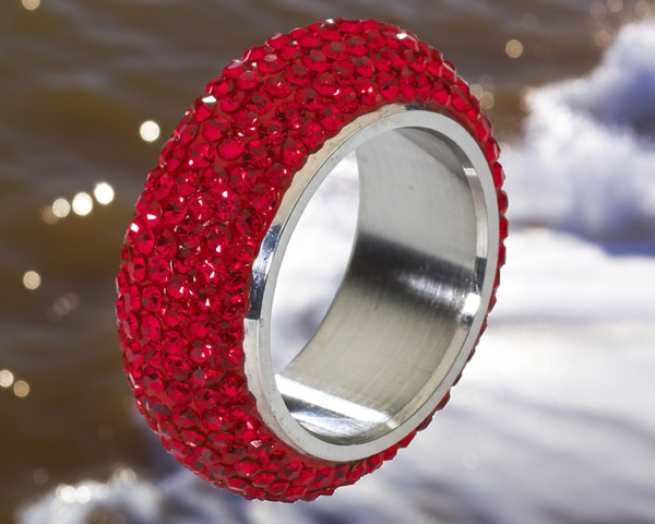 Elegante ring RVS met 120 zirkonia’s maat 18