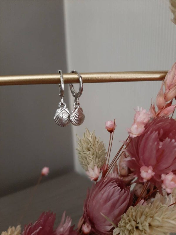 Schelp oorbellen