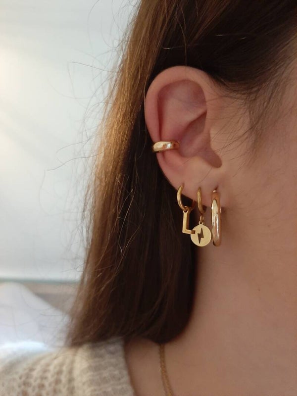 Golden earcuff