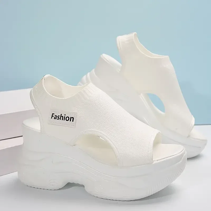 Einfarbige Freizeitsandalen für Damen