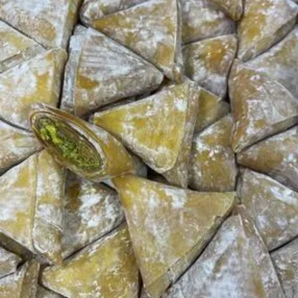 İçi Antep Fıstıklı muska 500gr