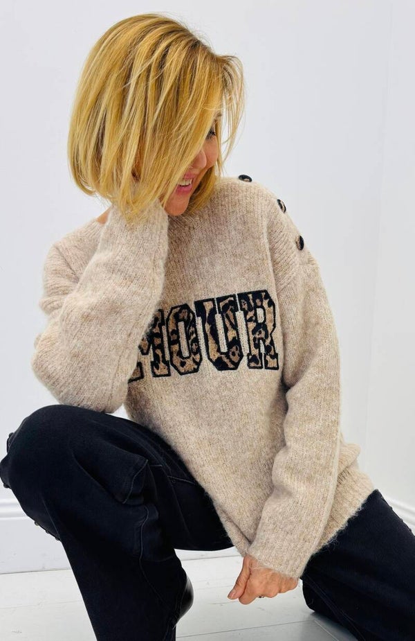 Pull beige tout doux Amour boutons épaule
