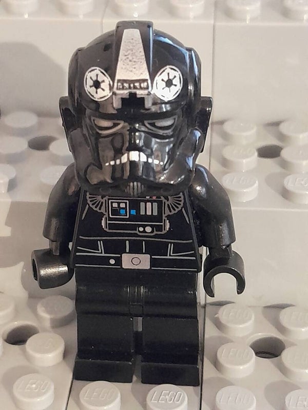 Imperial TIE Fighter/Bomber Pilot sw457