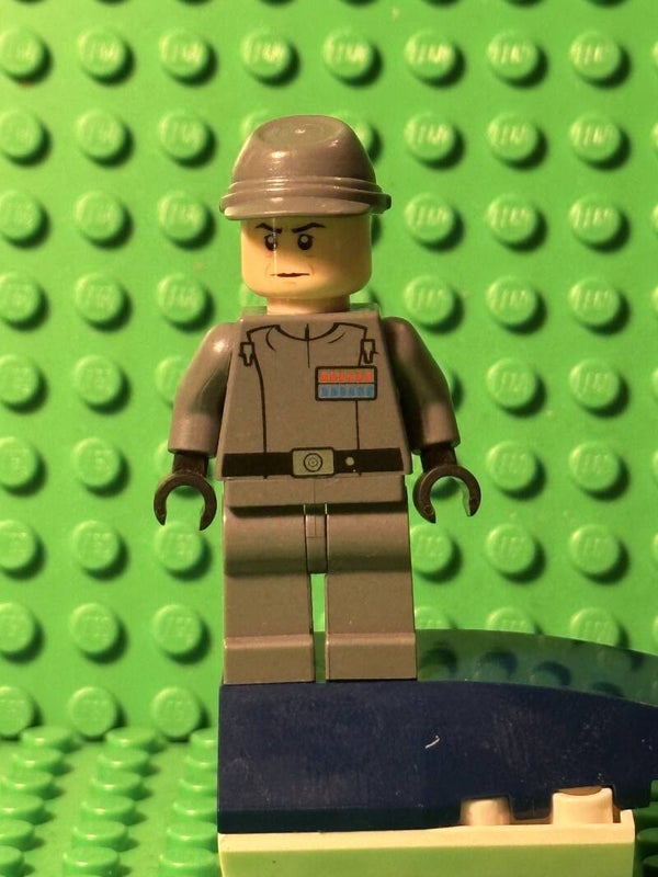 Admiral Firmus Piett sw0352..