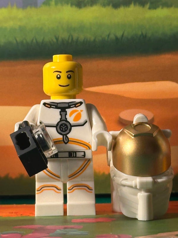 City Astronaut cty1076.