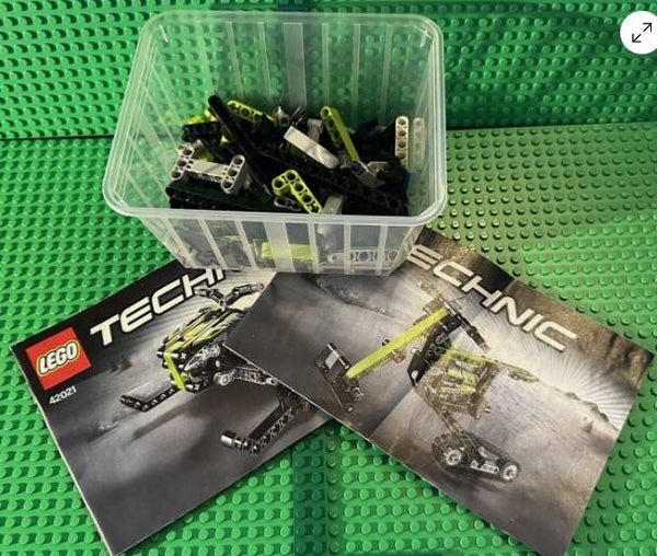 42021., Technik Schneemobil