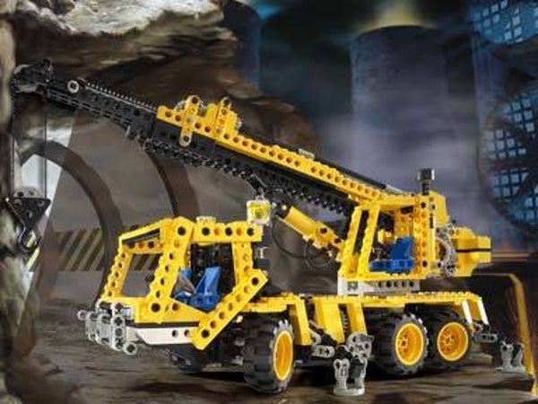8460 Pneumatic Crane Truck
