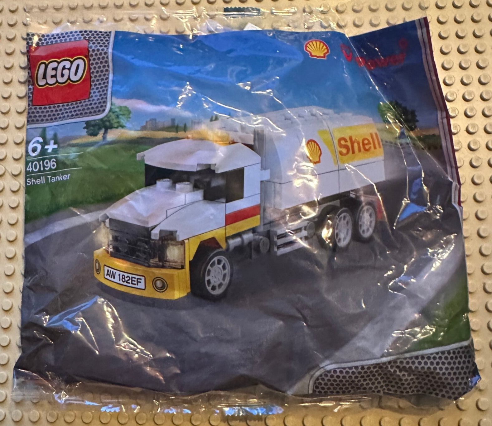 PB. 40196 Shell Tanker