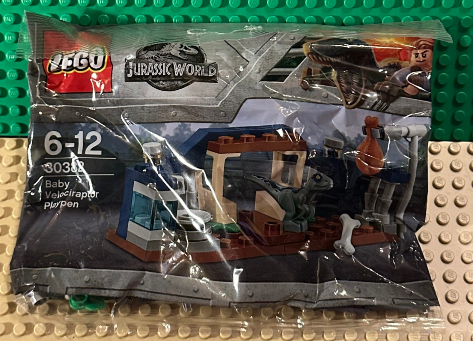 PB. 30382 Baby Velociraptor Playpen