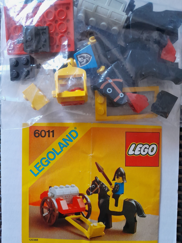 Lego 6011, Ritter