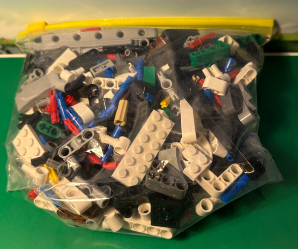 42167., Technik Mack LR Electric Garbage Truck