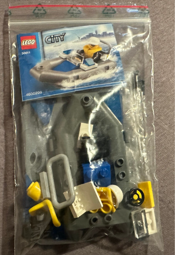 30011., Police Dinghy