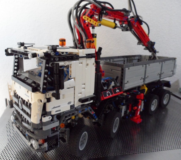Lego 42043.., Technik, Mercedes Benz Arctos 3245