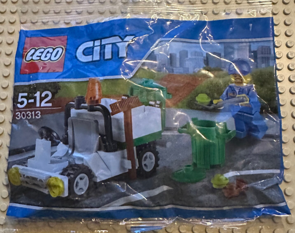 PB. 30313 Garbage Truck