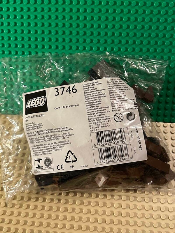 PB. 3746 Locomotive Brown Bricks