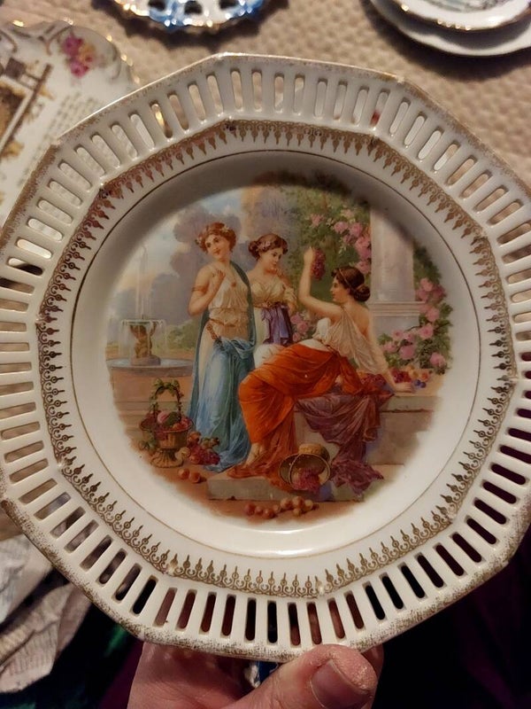 Collectible Plate