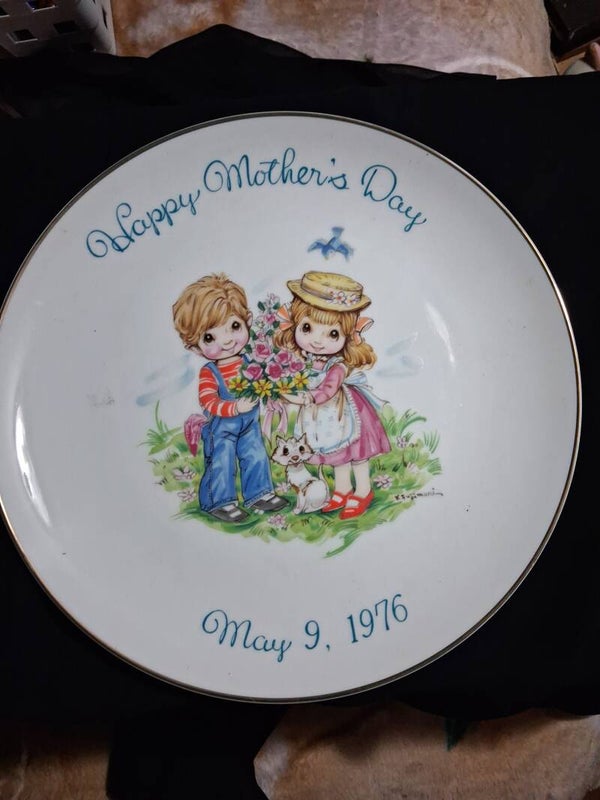 Vintage Collectible Plate