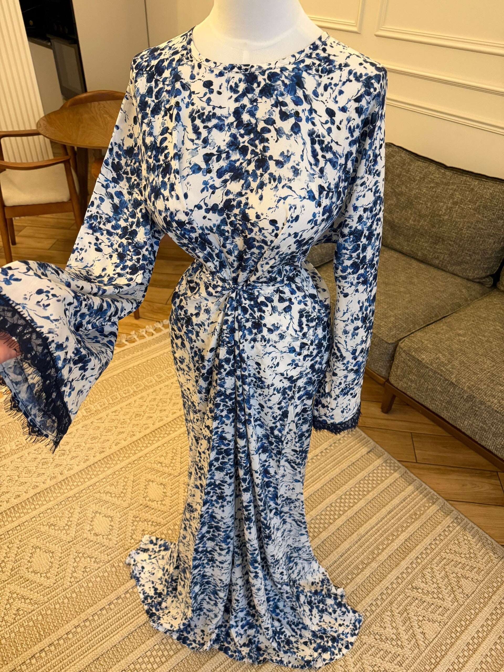 Maxi Dress long-sleeved