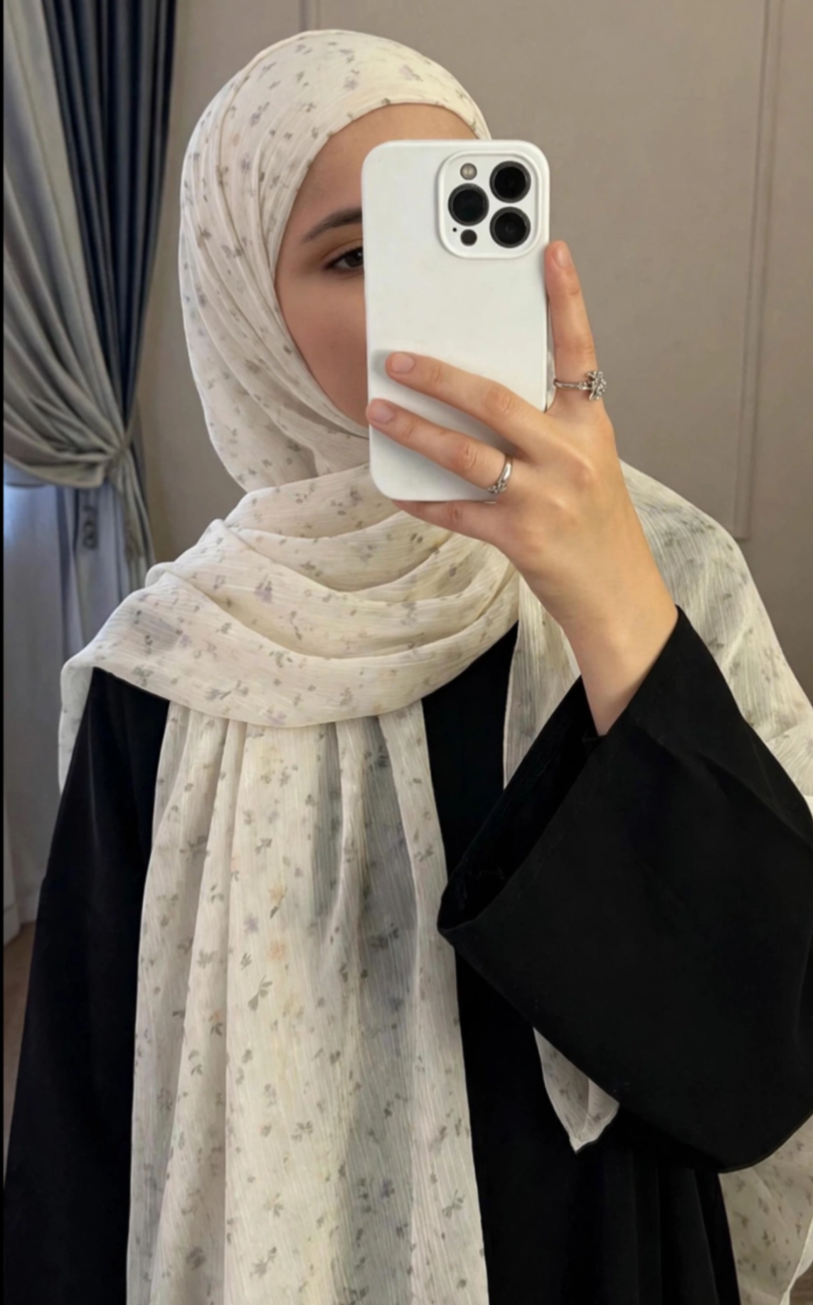 Chiffon Scarf With Bonnet