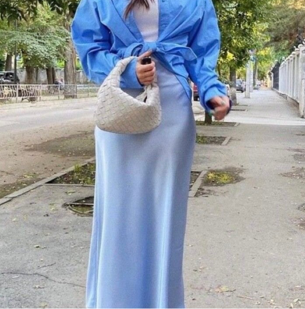 Satin Maxiskirt blue