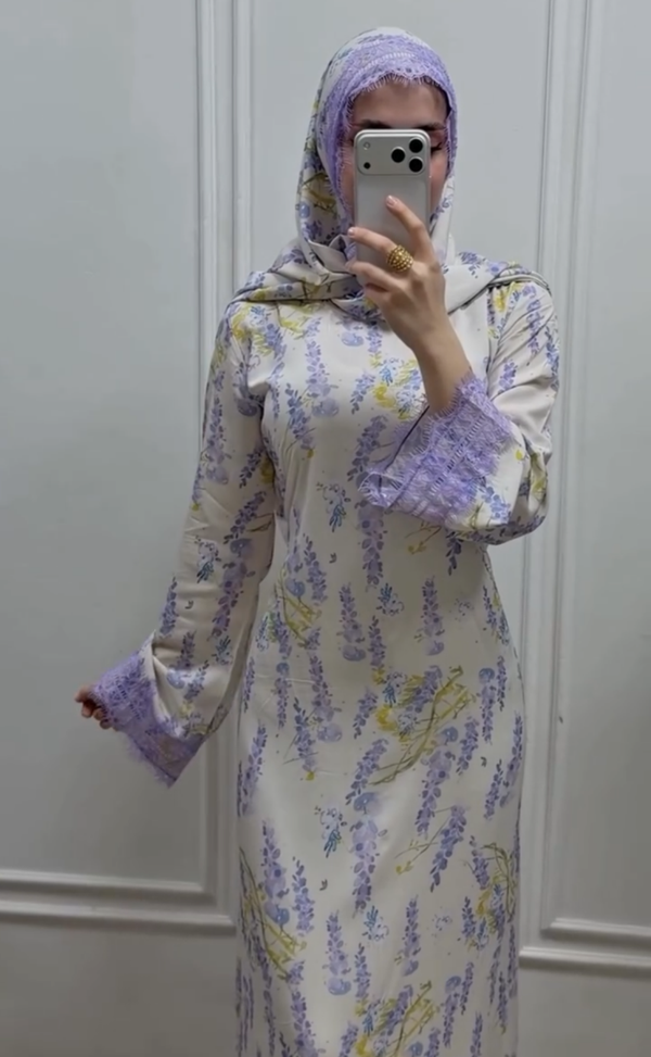 Maxidress with scarf