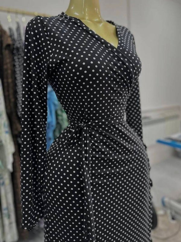 Wrapped Maxidress polka