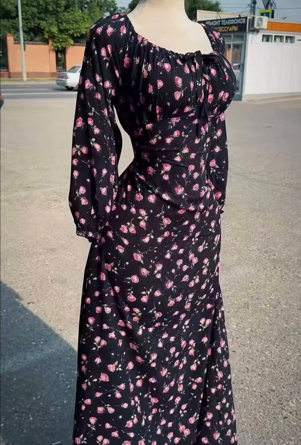Maxidress flowers