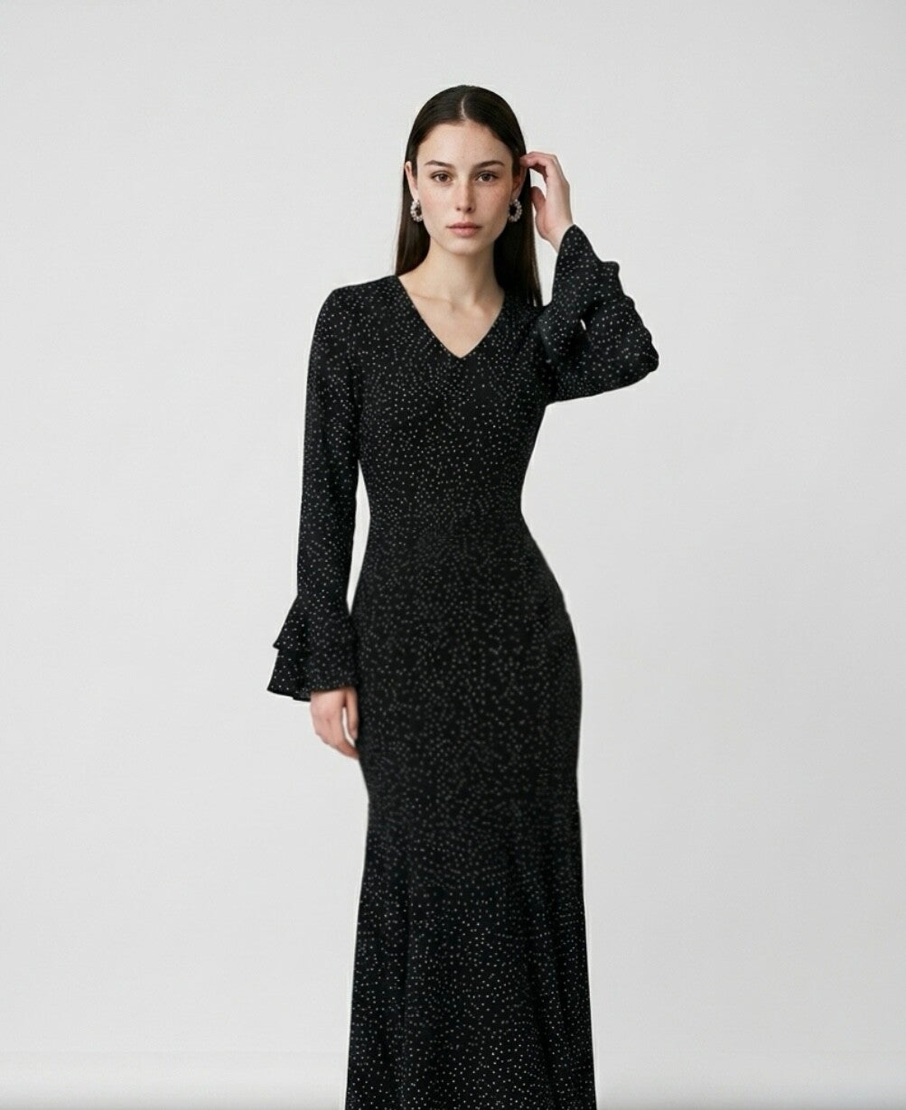 Maxikleid mit angenähtem Gürtel