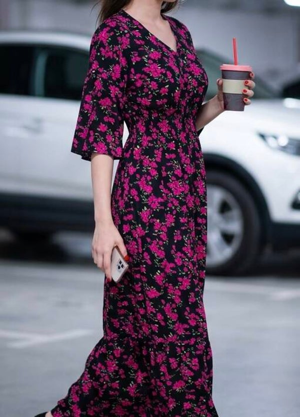 Maxidress with small scarf