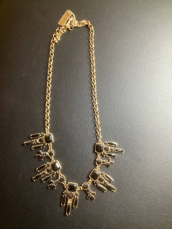 Midnight Sparkle: The Black Bling Statement Necklace