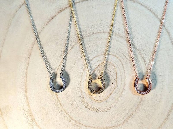 Collier fer à cheval strass