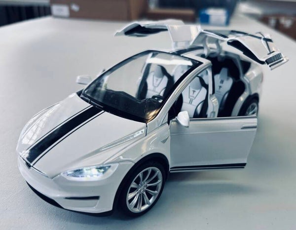 TESLA MODEL X DIE-CAST 1:24