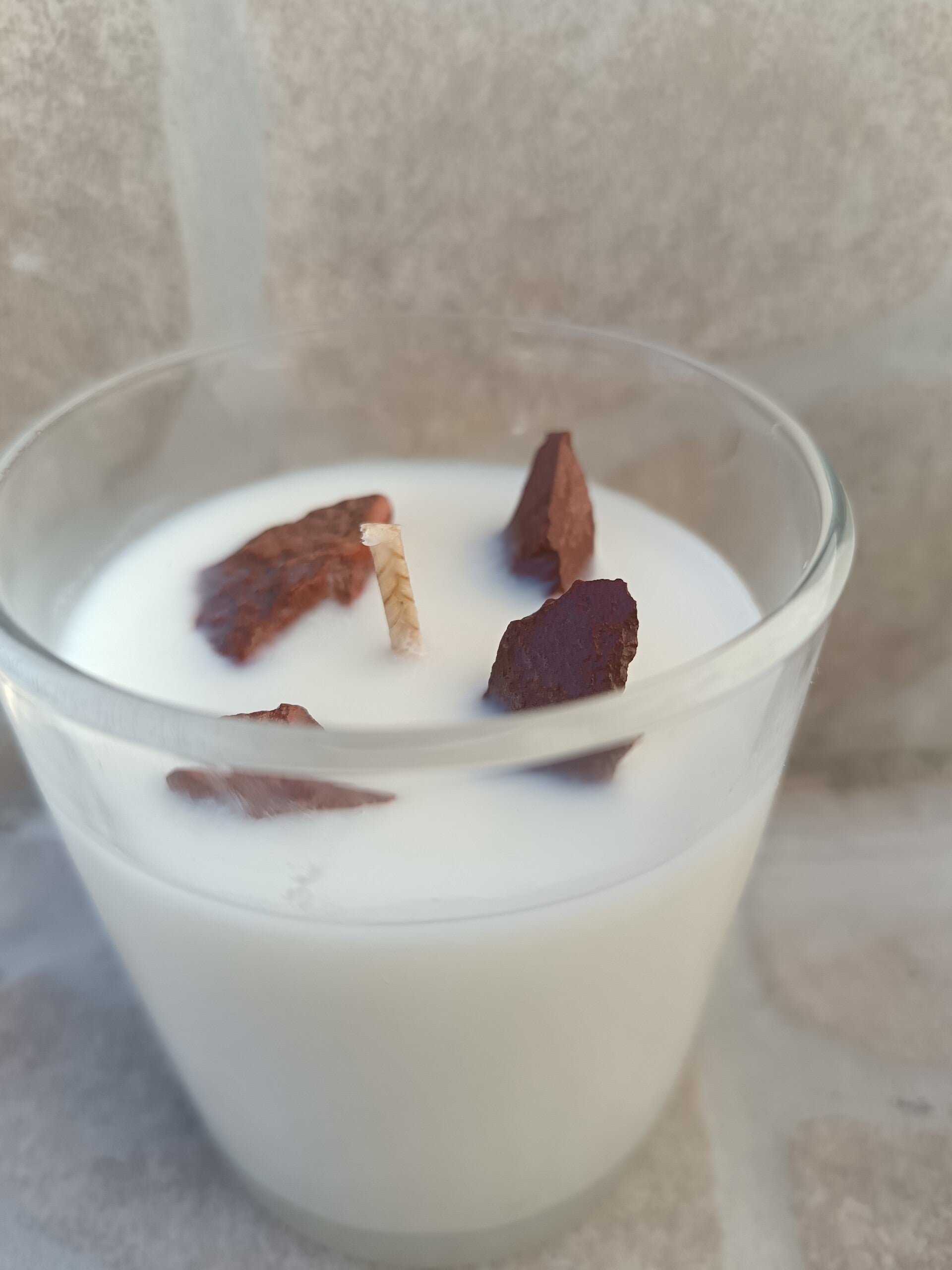 bougie bien-être pierre jaspe rouge