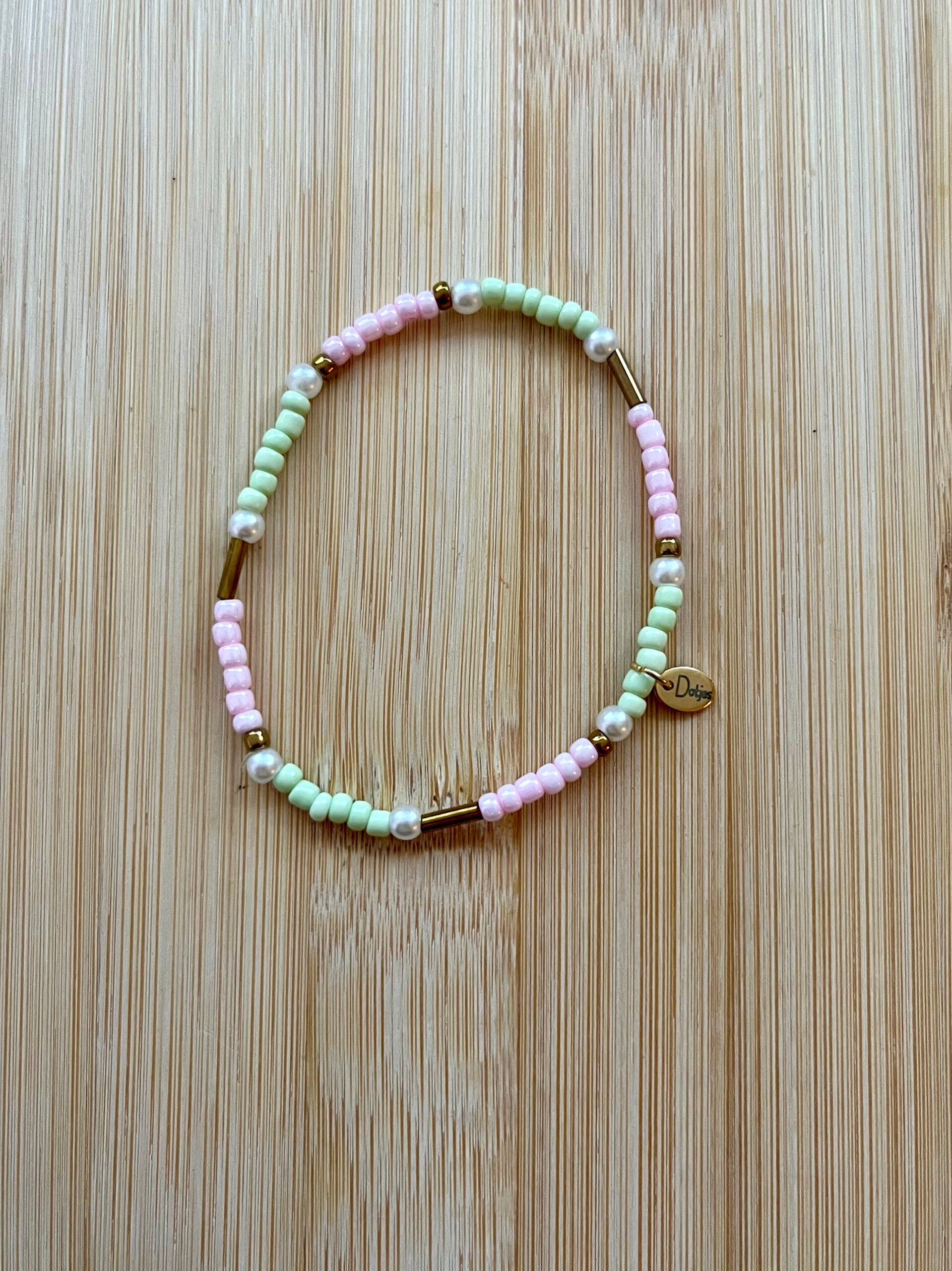 Kralenarmband Fijn roze/groen