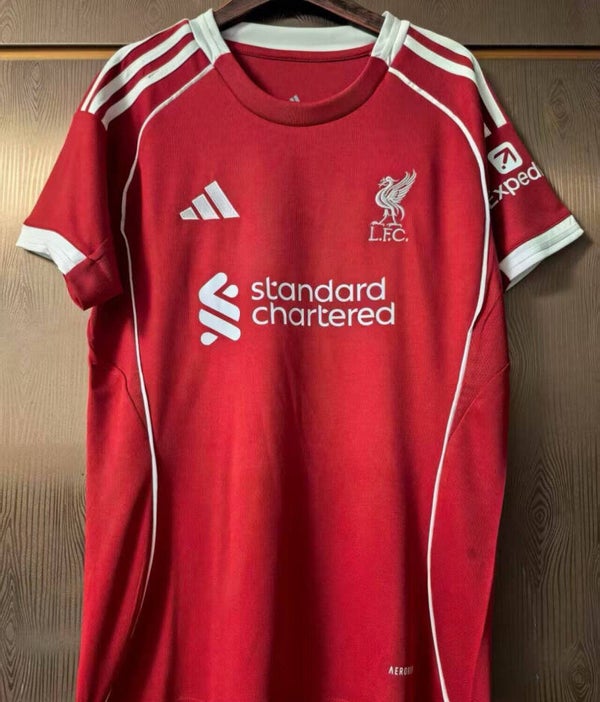 Liverpool 25/26 ladies home
