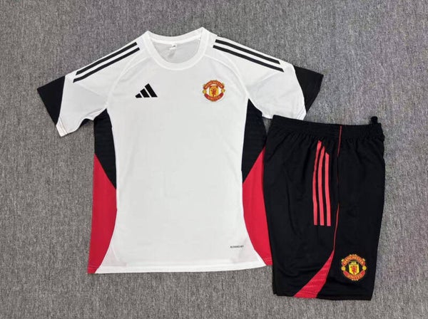 25/26 Manchester United adults and kids