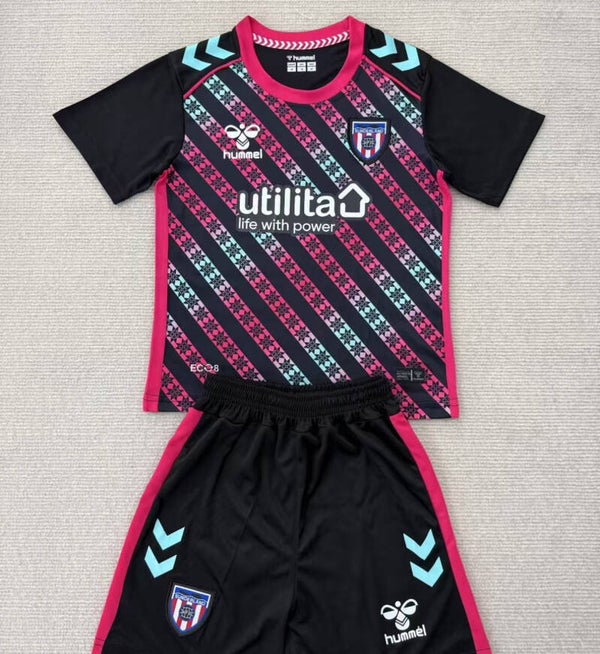 25/26 Sunderland Goalkeeper Adult Kit fans version