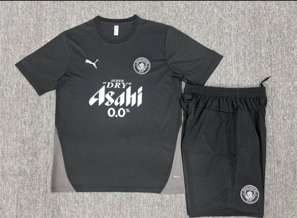 Categories   25/26 Manchester City adults and Kids