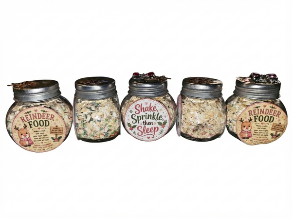 🎄🦌 Small Reindeer Food – $3 🦌🎄