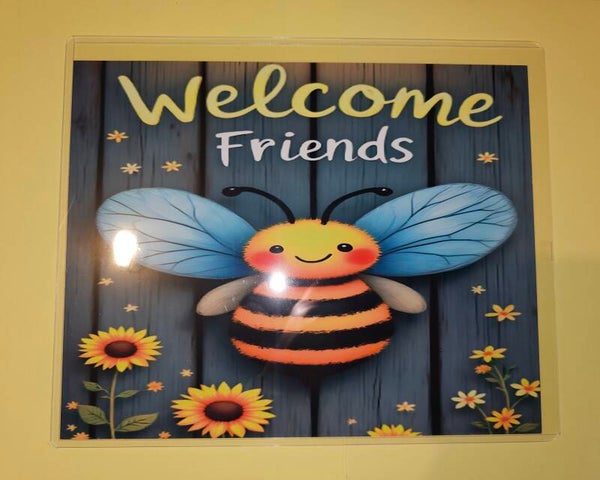 🐝 Welcome Friends Bee Metal Sign