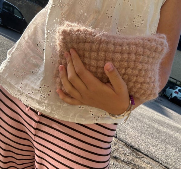 Ester clutch LIMITED EDITION