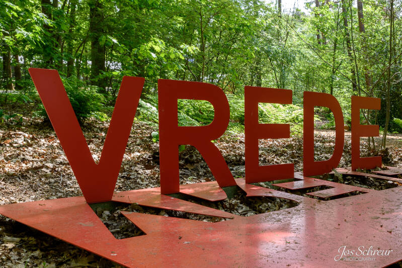 web-2020-05-08-met-schuld-beladen-kruizen-13-standard.jpg