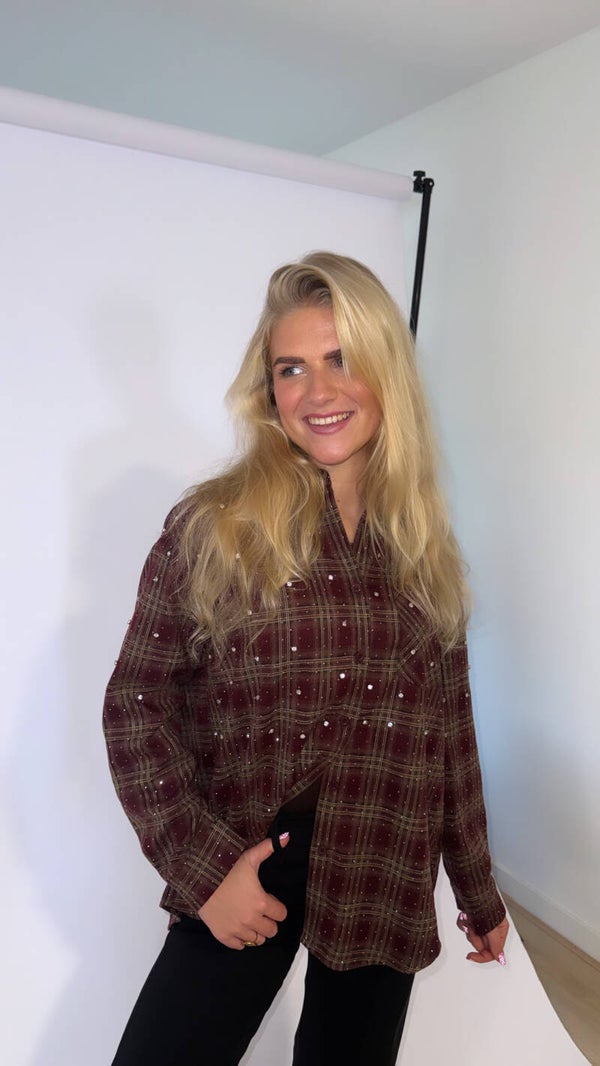 The bordeaux blouse