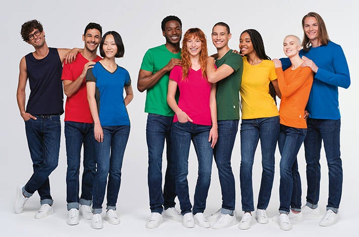 gruppe-01-image_hakro-t-shirts-standard.jpg