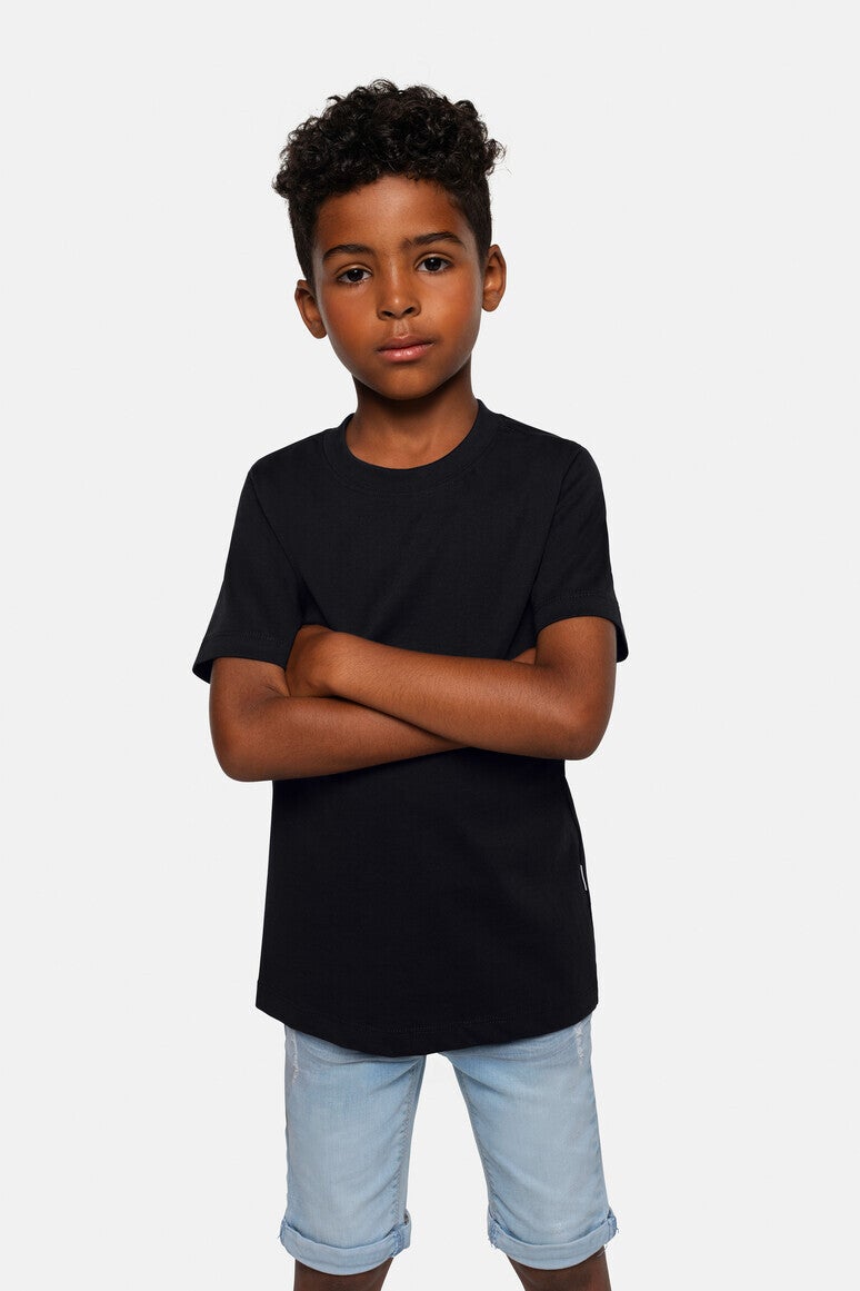 005 schwarz